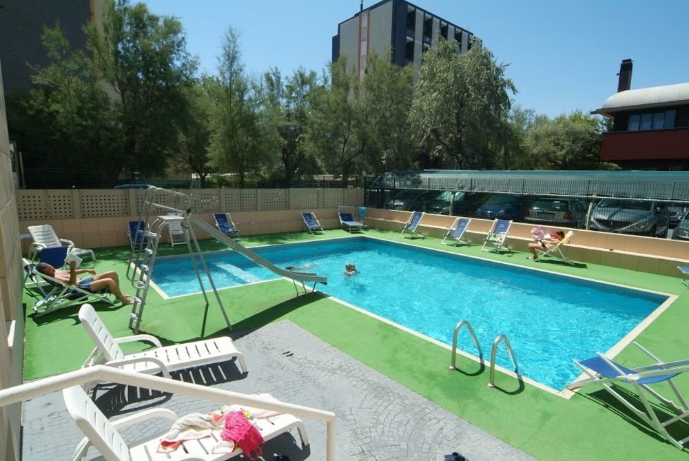 Hotel Nettuno Pesaro Exterior photo