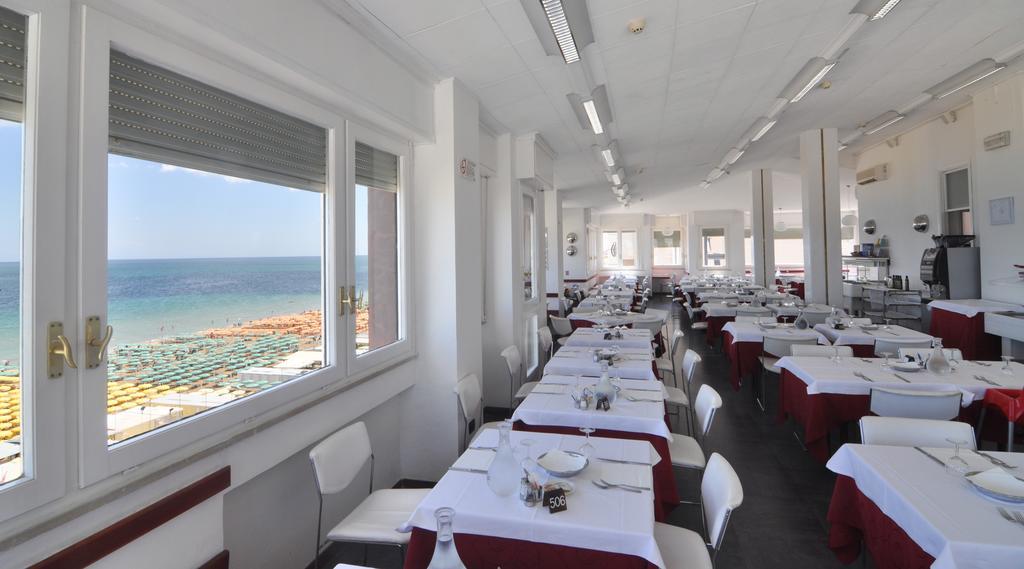 Hotel Nettuno Pesaro Exterior photo